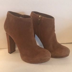 Leather MICHAEL KORS Booties sz 7.5 Gold Accents
